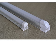 怎样快速安装日光灯管